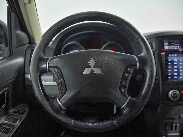 Mitsubishi Pajero 2014 года, 201 000 км - вид 10