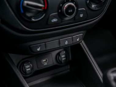 Hyundai Solaris 2019 года, 133 739 км - вид 6