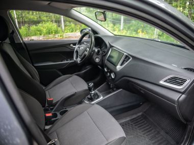 Hyundai Solaris 2019 года, 133 739 км - вид 11