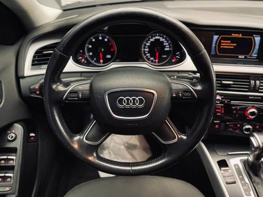 Audi A4 2015 года, 182 860 км - вид 10