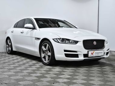 Jaguar XE 2016 года, 144 470 км - вид 5