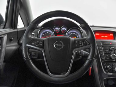 Opel Astra 2013 года, 239 840 км - вид 7