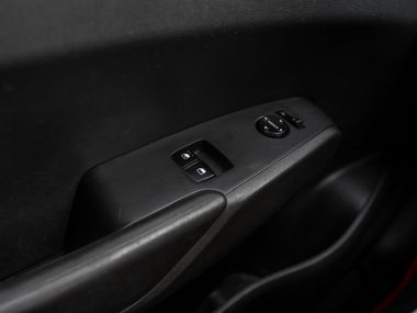 Hyundai Solaris 2018 года, 299 000 км - вид 9
