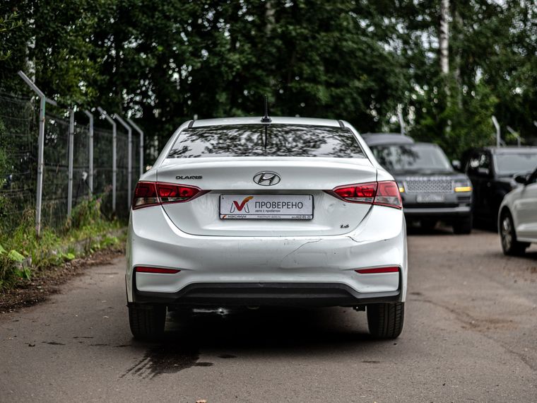 Hyundai Solaris 2018 года, 299 000 км - вид 4