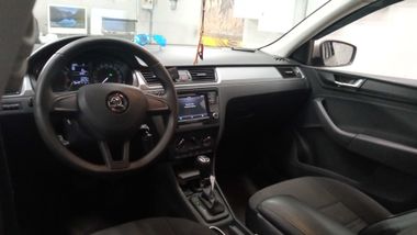 Skoda Rapid 2019 года, 132 518 км - вид 5