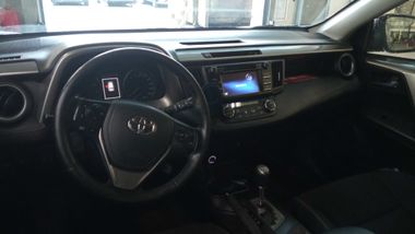 Toyota RAV4 2016 года, 212 902 км - вид 5