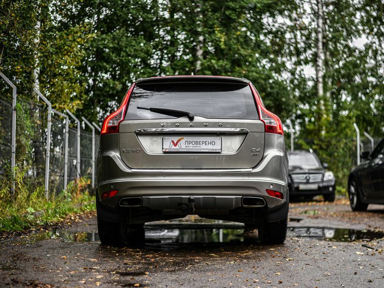 Volvo XC60 2015 года, 190 000 км - вид 4