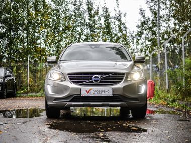 Volvo XC60 2015 года, 190 000 км - вид 3