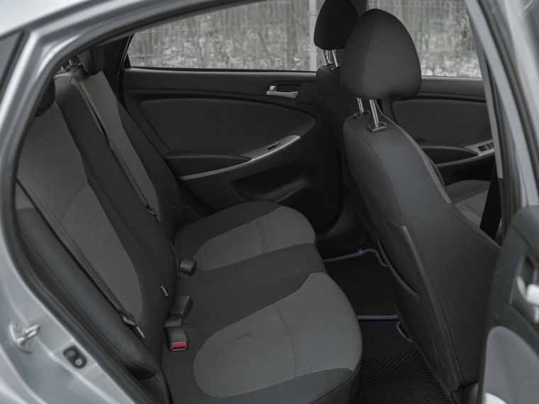 Hyundai Solaris 2011 года, 170 946 км - вид 11