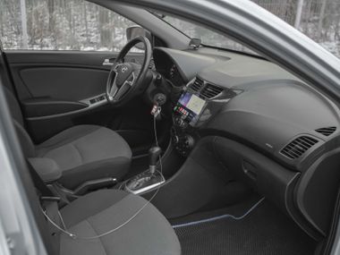 Hyundai Solaris 2011 года, 170 946 км - вид 12