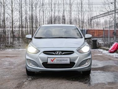 Hyundai Solaris 2011 года, 170 946 км - вид 3