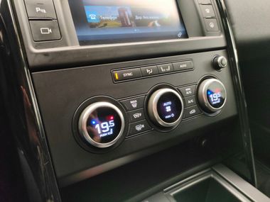 Land Rover Discovery 2017 года, 178 518 км - вид 10