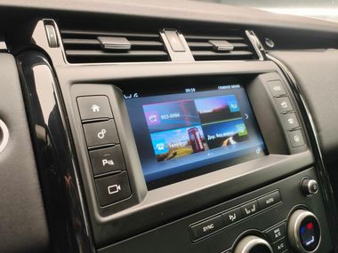 Land Rover Discovery 2017 года, 178 518 км - вид 9