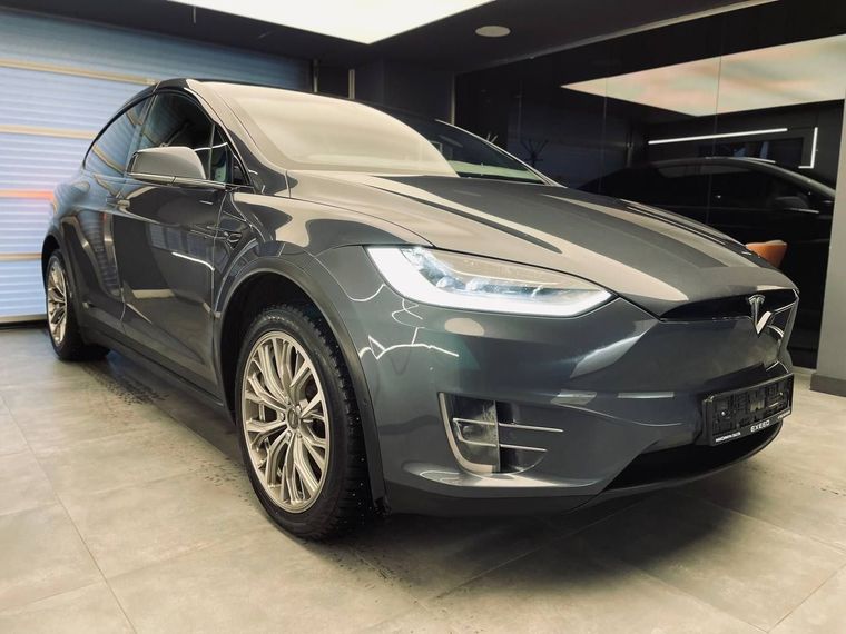 Tesla Model X 2020 года, 68 535 км - вид 3