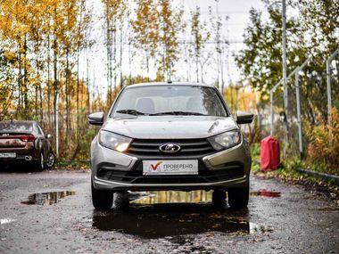ВАЗ (LADA) Granta 2021 года, 186 000 км - вид 3