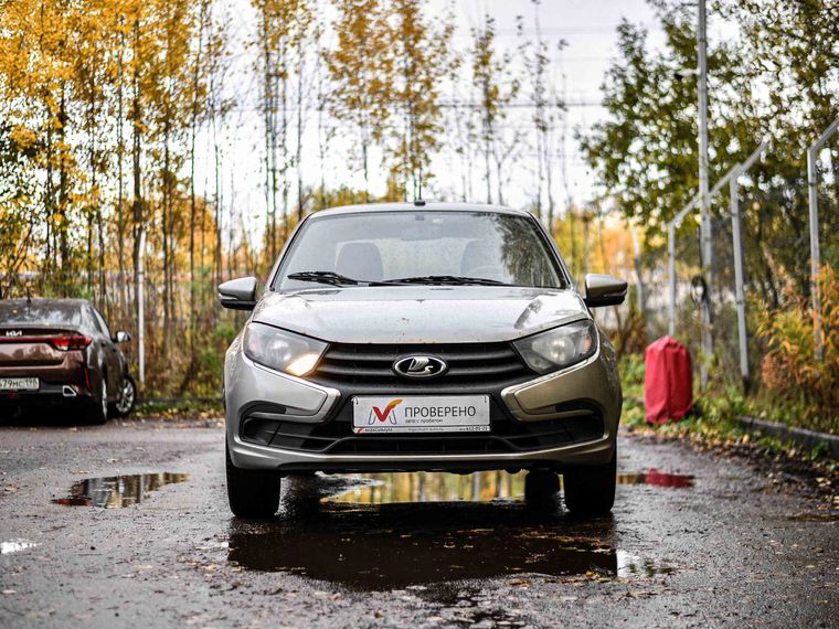 ВАЗ (LADA) Granta 2021 года, 186 000 км - вид 3
