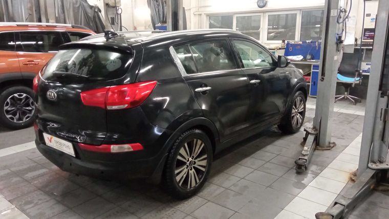 KIA Sportage 2015 года, 136 000 км - вид 3