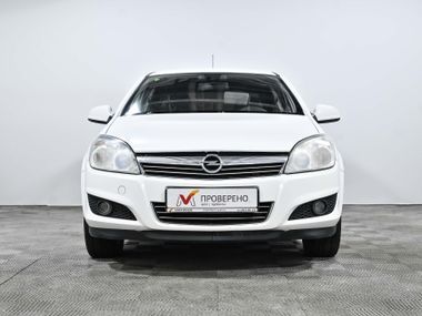 Opel Astra 2013 года, 240 263 км - вид 3