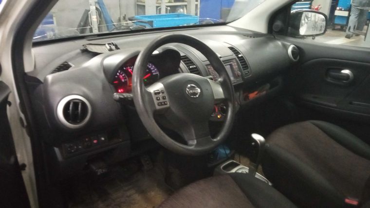 Nissan Note 2011 года, 160 000 км - вид 5