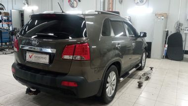 Kia Sorento 2010 года, 289 626 км - вид 3