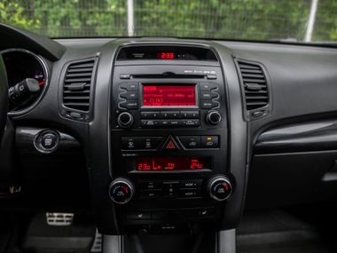 KIA Sorento 2010 года, 289 626 км - вид 9