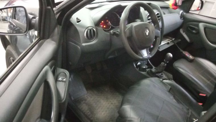 Renault Duster 2016 года, 75 000 км - вид 5