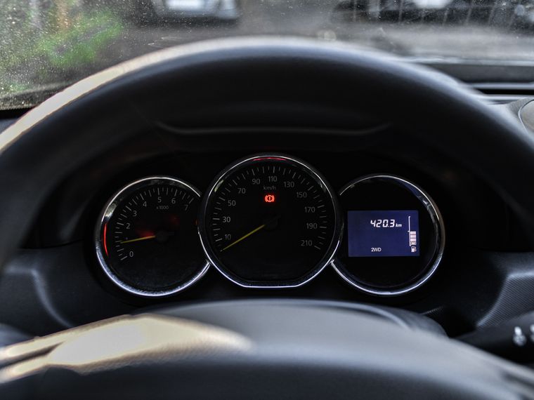 Renault Duster 2016 года, 75 000 км - вид 5