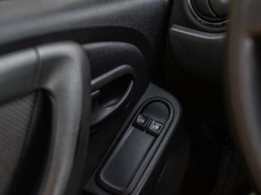 Renault Duster 2016 года, 75 000 км - вид 10