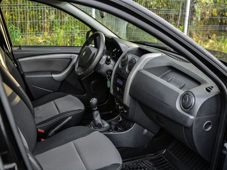 Renault Duster 2016 года, 75 000 км - вид 12