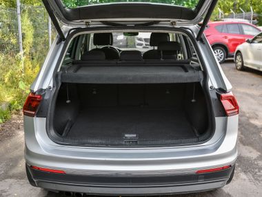 Volkswagen Tiguan 2017 года, 263 350 км - вид 16
