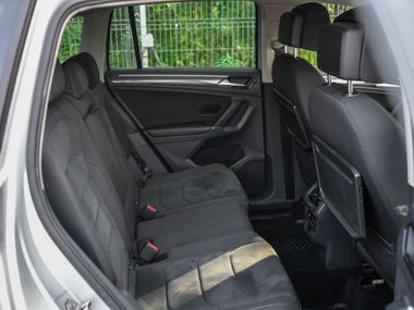 Volkswagen Tiguan 2017 года, 263 350 км - вид 13