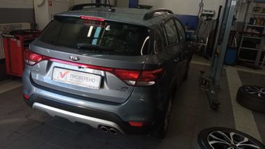 KIA Rio X-Line 2020 года, 39 689 км - вид 3