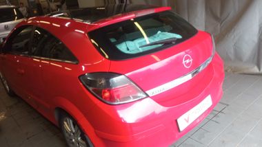 Opel Astra Gtc 2010 года, 204 969 км - вид 4