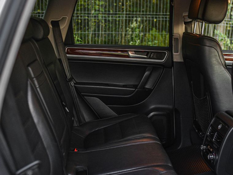 Volkswagen Touareg 2010 года, 473 000 км - вид 15