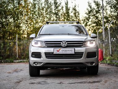 Volkswagen Touareg 2010 года, 473 000 км - вид 3