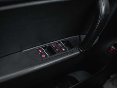 Volkswagen Touareg 2010 года, 473 000 км - вид 10