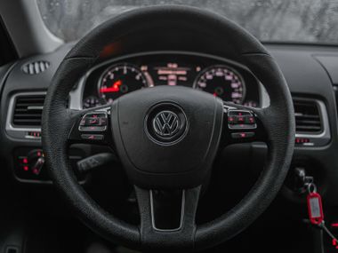 Volkswagen Touareg 2010 года, 473 000 км - вид 6