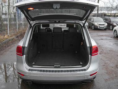 Volkswagen Touareg 2010 года, 473 000 км - вид 17