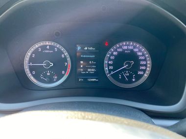 Hyundai Sonata 2018 года, 123 403 км - вид 8