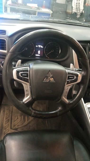 Mitsubishi Pajero Sport 2018 года, 135 890 км - вид 5