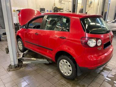 Volkswagen Golf Plus 2007 года, 202 172 км - вид 4