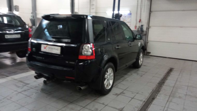 Land Rover Freelander 2012 года, 163 199 км - вид 3