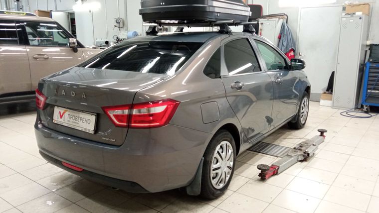 ВАЗ (LADA) Vesta 2018 года, 98 410 км - вид 3