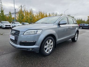 Q7