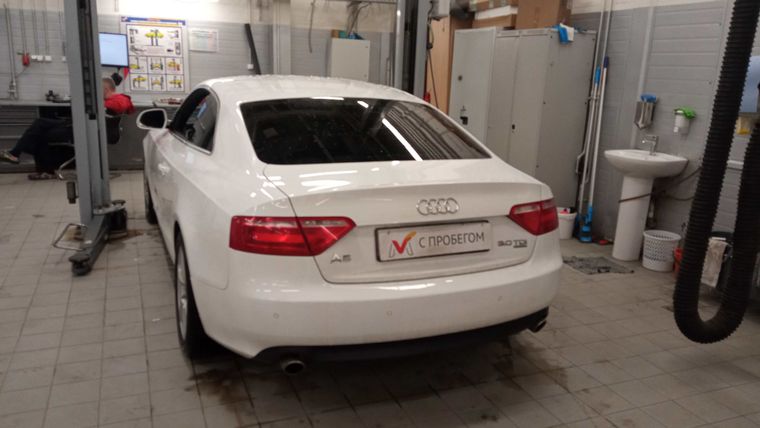 Audi A5 2009 года, 219 330 км - вид 4