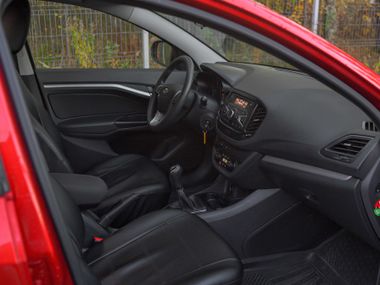 ВАЗ (LADA) Vesta 2018 года, 139 000 км - вид 11