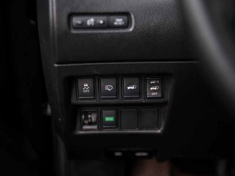 Nissan X-Trail 2015 года, 186 382 км - вид 15