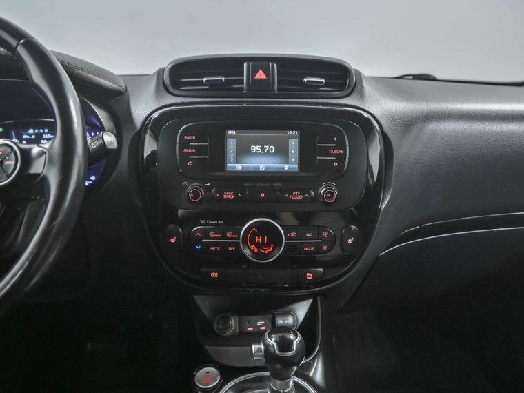 KIA Soul 2015 года, 136 672 км - вид 11