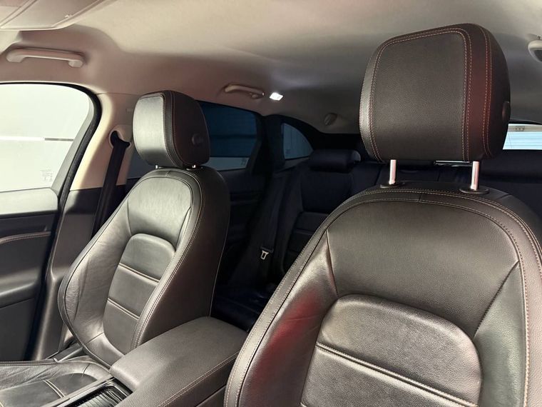 Jaguar F-Pace 2017 года, 222 599 км - вид 15