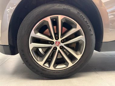 Jaguar F-Pace 2017 года, 222 599 км - вид 23